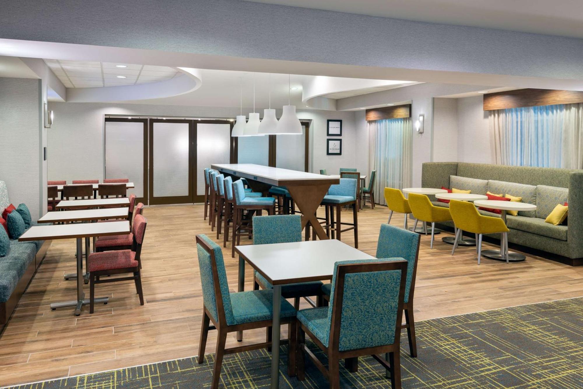 Hampton Inn Petersburg - Southpark Mall Colonial Heights Exterior photo